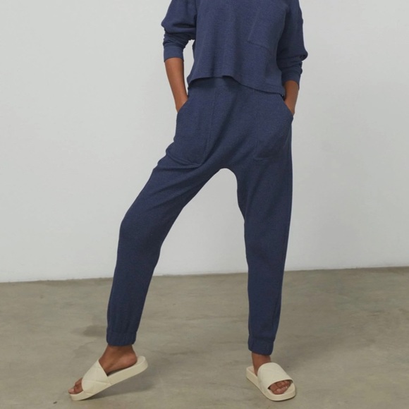 Lunya Restore Thermal Draped Joggers - Picture 7 of 9